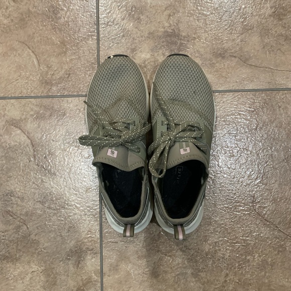 New Balance Nergize Sneaker - Picture 2 of 4